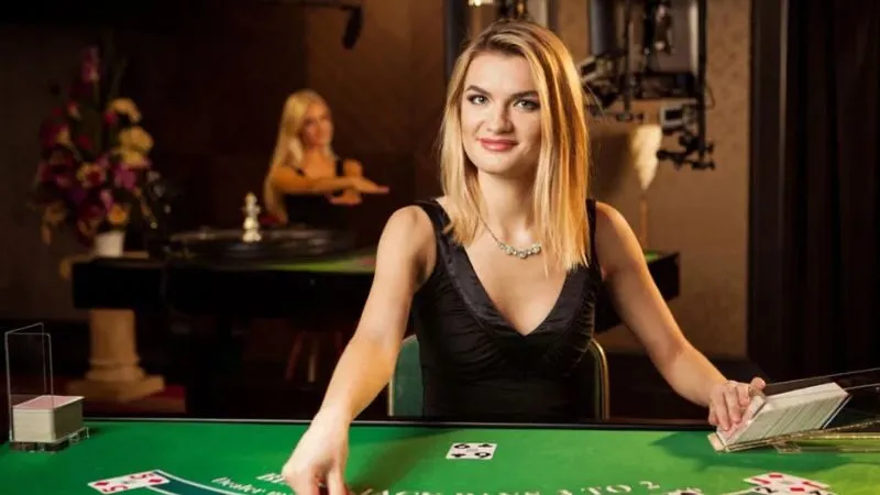 Sảnh casino trực tuyến Man79 với giao diện hiện đại, trải nghiệm chân thực.